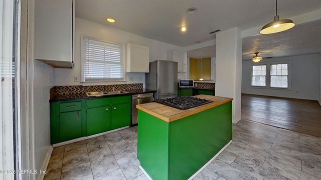 2210 MYRA Street 3, Jacksonville, FL 32204