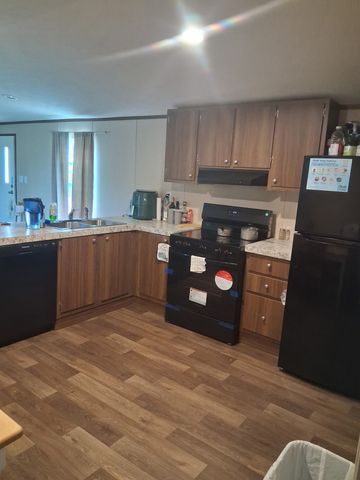 2332 County Road 1455, Mt Pleasant, TX 75455