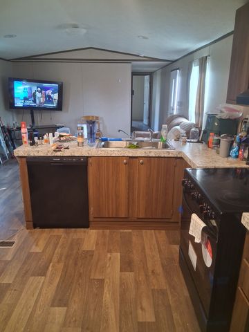 2332 County Road 1455, Mt Pleasant, TX 75455