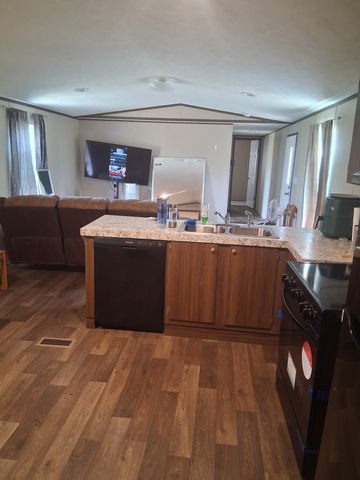 2332 County Road 1455, Mt Pleasant, TX 75455