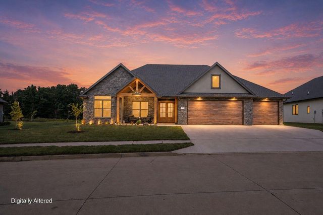 6505 PORTCRAWL DR, Columbia, MO 65201