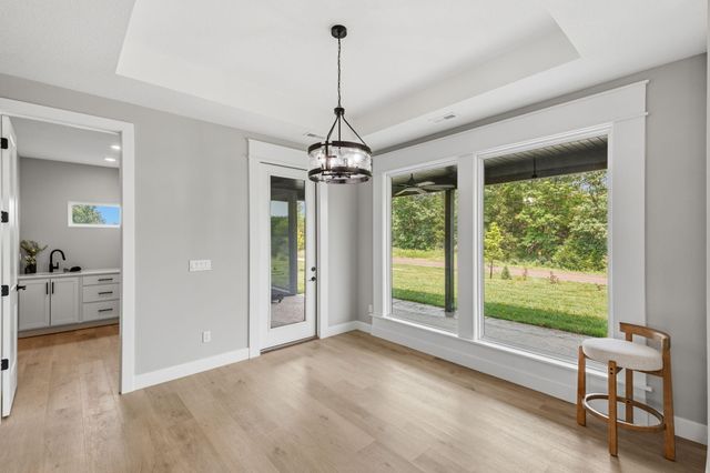 6505 PORTCRAWL DR, Columbia, MO 65201