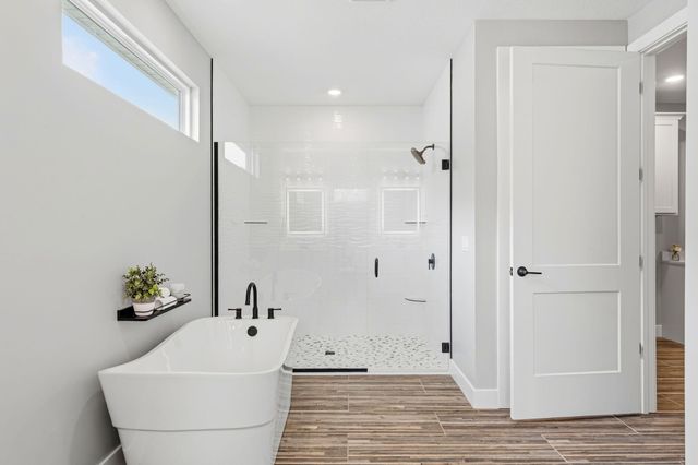 6505 PORTCRAWL DR, Columbia, MO 65201