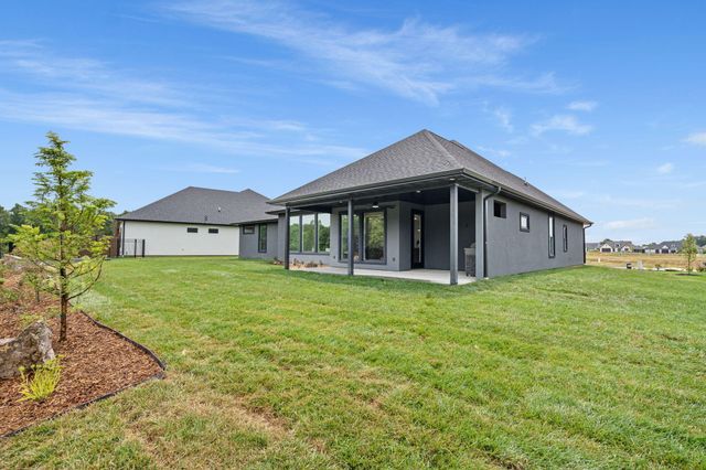 6505 PORTCRAWL DR, Columbia, MO 65201