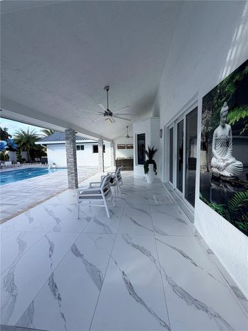 14280 SW 36th St, Miami, FL 33175