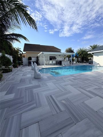 14280 SW 36th St, Miami, FL 33175