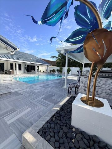 14280 SW 36th St, Miami, FL 33175