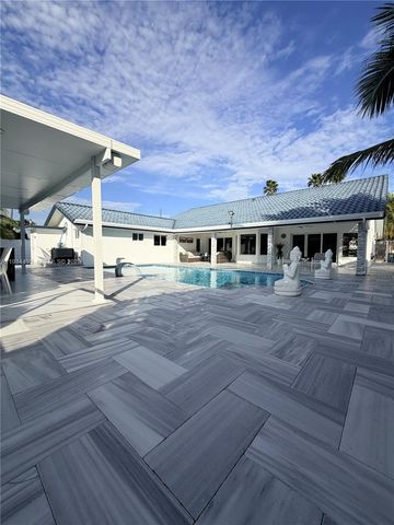 14280 SW 36th St, Miami, FL 33175