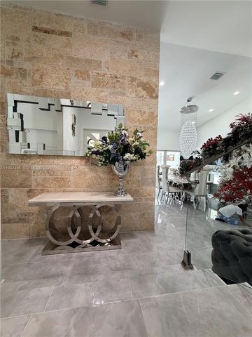 14280 SW 36th St, Miami, FL 33175