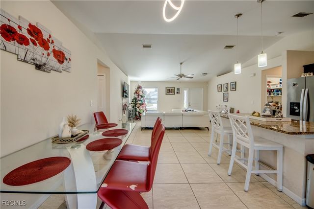 1213 SE 19th ST, Cape Coral, FL 33990