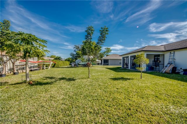 1213 SE 19th ST, Cape Coral, FL 33990