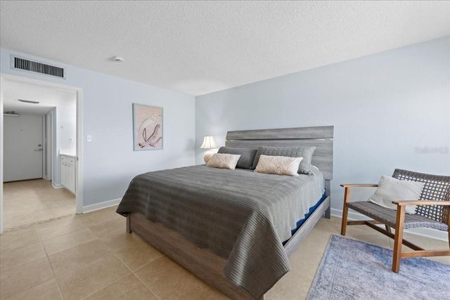 440 GULFVIEW BOULEVARD S 207, Clearwater Beach, FL 33767