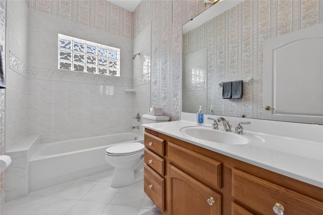 12 FOXFORDS CHASE, Ormond Beach, FL 32174