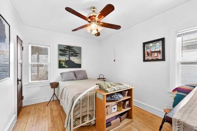 2203 N Bartlett AVENUE, Milwaukee, WI 53202