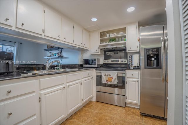 1527 NW 80th Ave I, Margate, FL 33063