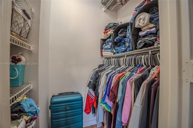 1527 NW 80th Ave I, Margate, FL 33063