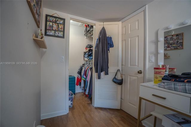 1527 NW 80th Ave I, Margate, FL 33063