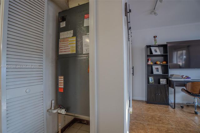 1527 NW 80th Ave I, Margate, FL 33063