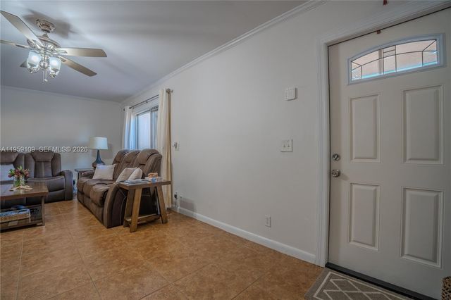 1527 NW 80th Ave I, Margate, FL 33063