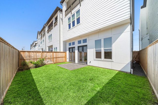 5914 Cottage Grove Lake Street, Houston, TX 77007