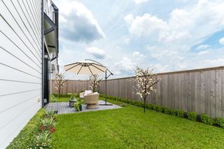 5914 Cottage Grove Lake Street, Houston, TX 77007
