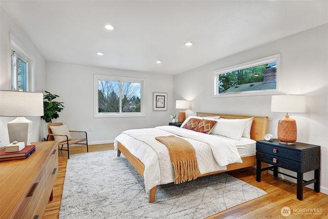 7506 Dibble Avenue NW, Seattle, WA 98117