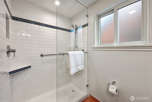 7506 Dibble Avenue NW, Seattle, WA 98117