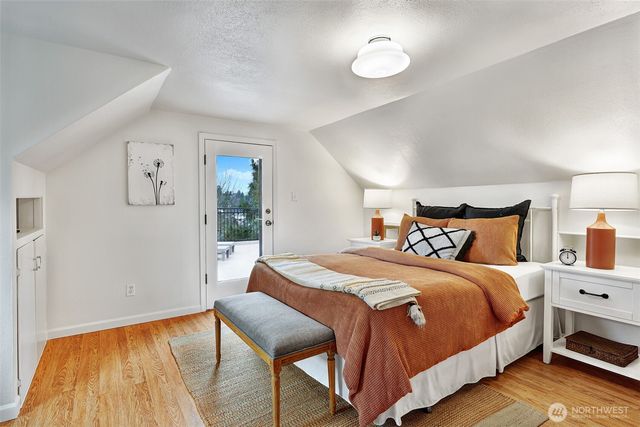 7506 Dibble Avenue NW, Seattle, WA 98117