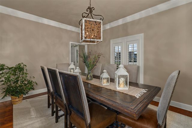 206 Shadow Ridge Drive, Bossier City, LA 71112