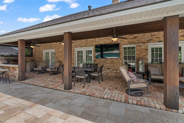 206 Shadow Ridge Drive, Bossier City, LA 71112