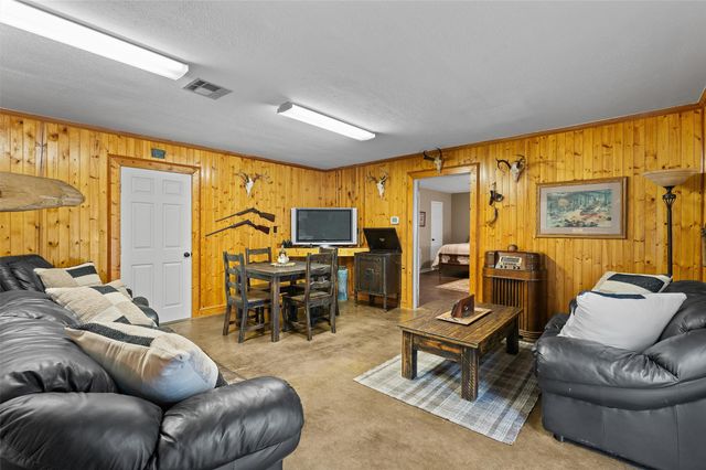 206 Shadow Ridge Drive, Bossier City, LA 71112