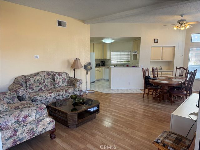 27 Willowcrest Lane, Phillips Ranch, CA 91766