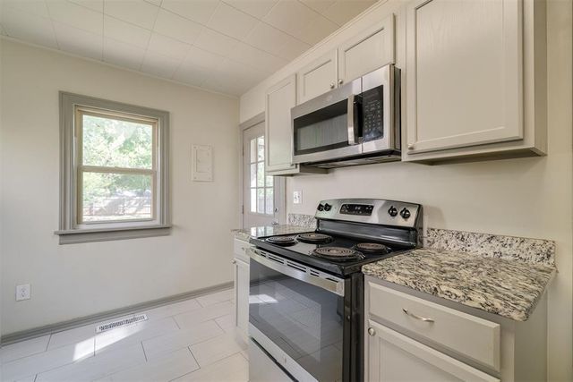 2405 NW 32nd Street, Oklahoma City, OK 73112