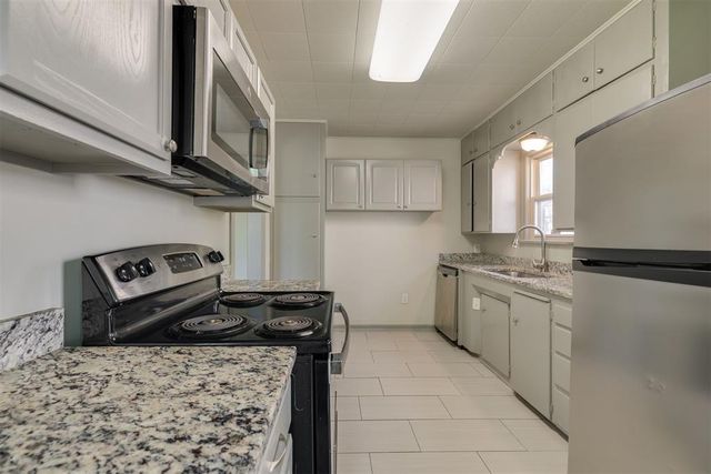 2405 NW 32nd Street, Oklahoma City, OK 73112