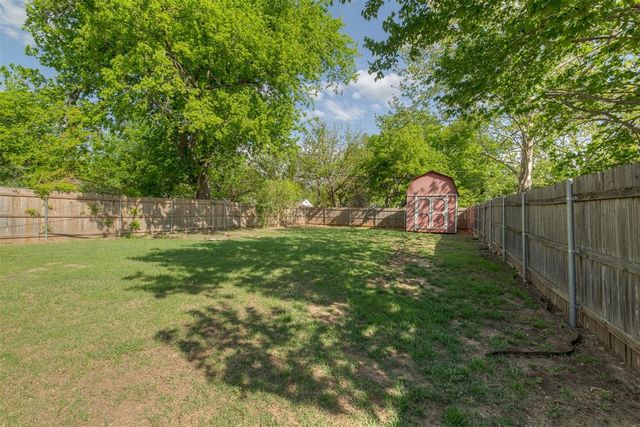 2405 NW 32nd Street, Oklahoma City, OK 73112