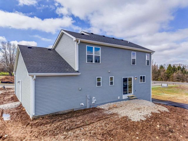 38 Copper Trails ROAD, Hartford, WI 53027