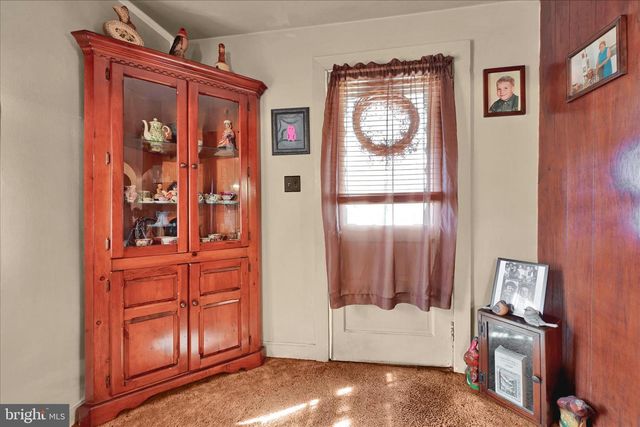 370 REXMONT RD, Lebanon, PA 17042