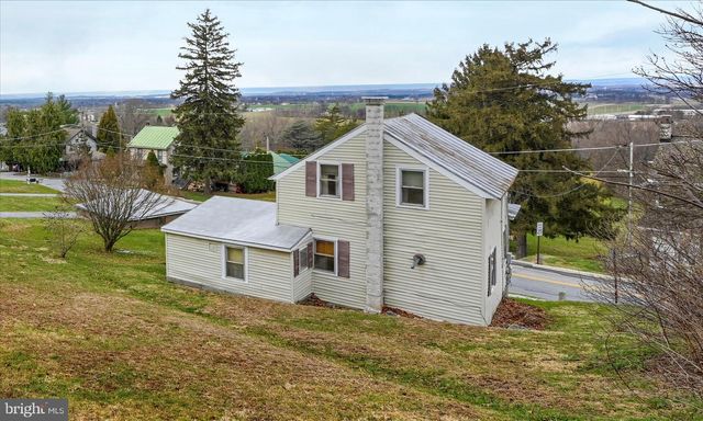 370 REXMONT RD, Lebanon, PA 17042