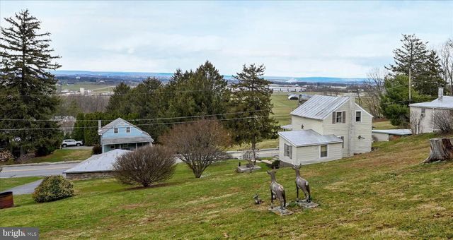 370 REXMONT RD, Lebanon, PA 17042