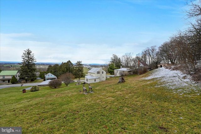 370 REXMONT RD, Lebanon, PA 17042