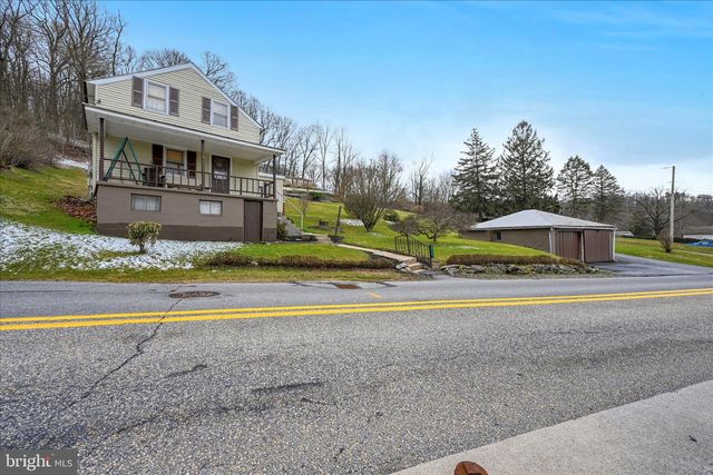 370 REXMONT RD, Lebanon, PA 17042