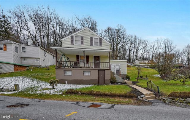 370 REXMONT RD, Lebanon, PA 17042