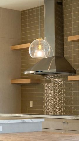 1013 E Costa Del Sol Avenue, Edinburg, TX 78542