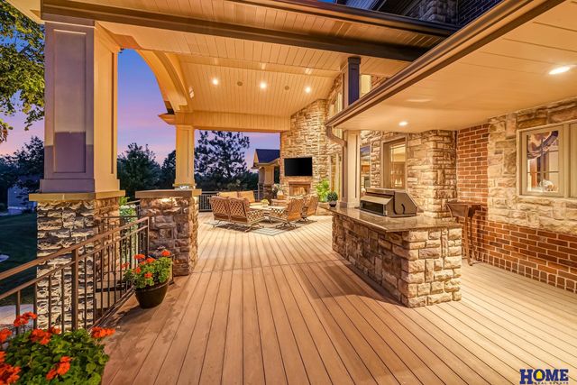 5101 Silver Springs Court, Roca, NE 68430