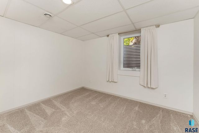 919 N Omaha Ave Avenue, Sioux Falls, SD 57103