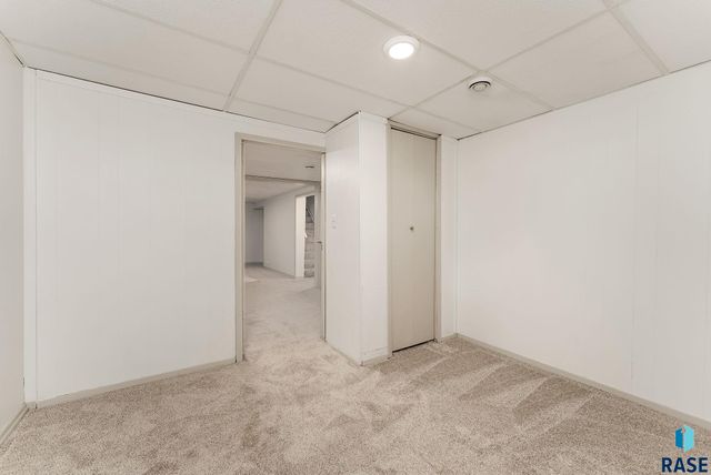 919 N Omaha Ave Avenue, Sioux Falls, SD 57103