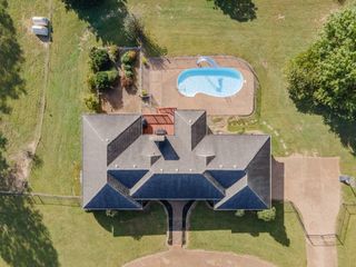 104 Terry Ln, Cornersville, TN 37047