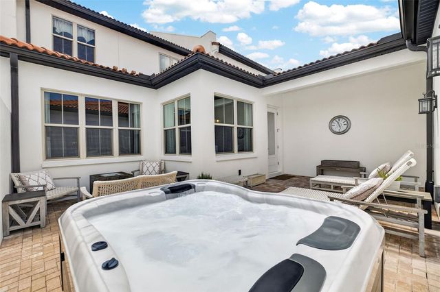 8921 FOUNTAIN PALM ALLEY, Winter Garden, FL 34787