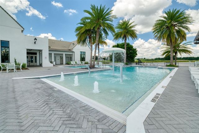 8921 FOUNTAIN PALM ALLEY, Winter Garden, FL 34787