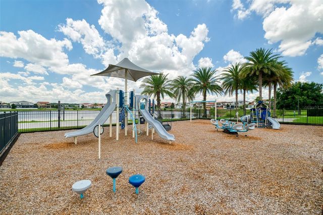 8921 FOUNTAIN PALM ALLEY, Winter Garden, FL 34787
